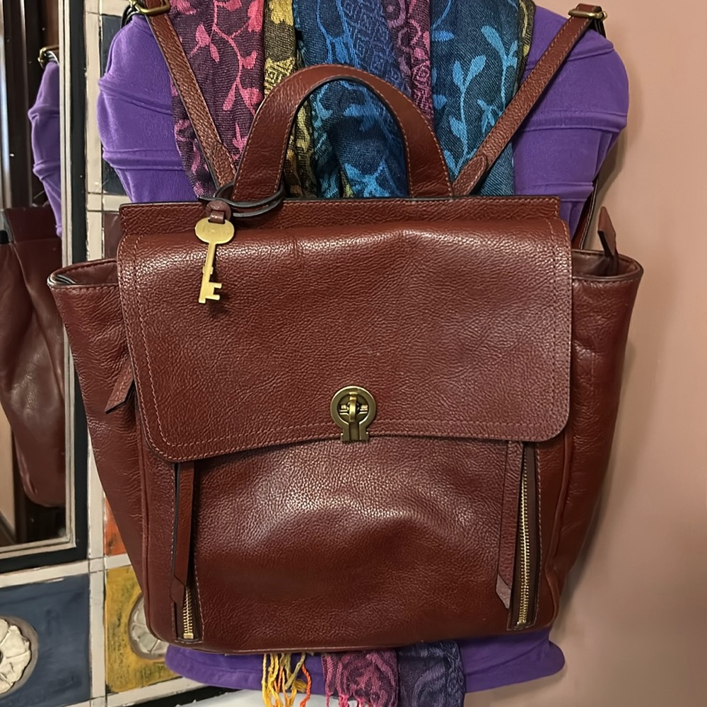 Elegant Brown Leather Backpack
